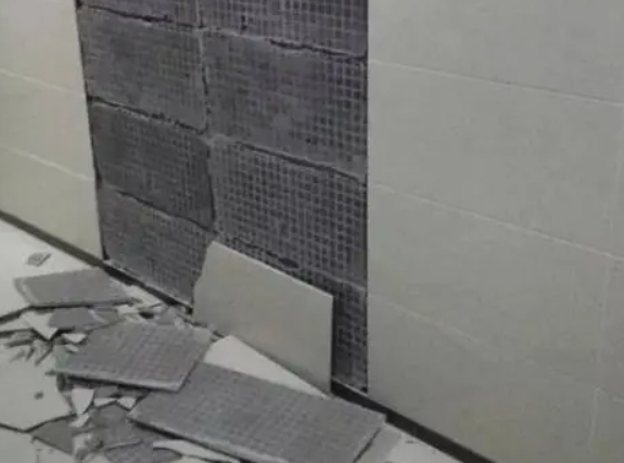渭南市瓷砖空鼓维修公司分享下渭南市墙砖松动维修的知识